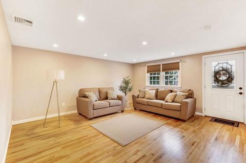 6 Andrew St, Everett, MA 02149 photo 9