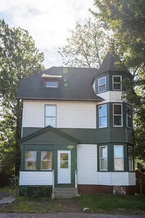 407 Union St, Springfield, MA 01105 photo 2