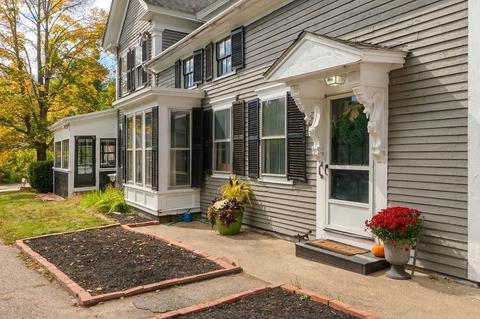 91 Main St, Townsend, MA 01469 photo 2