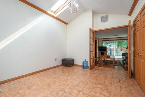 3 Reo Rd, Maynard, MA 01754 photo 12