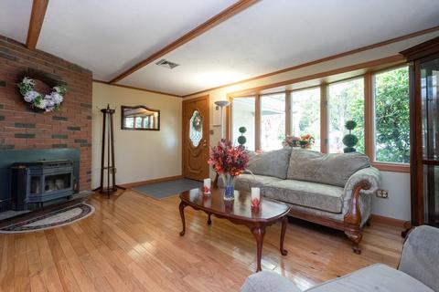 3 Reo Rd, Maynard, MA 01754 photo 3