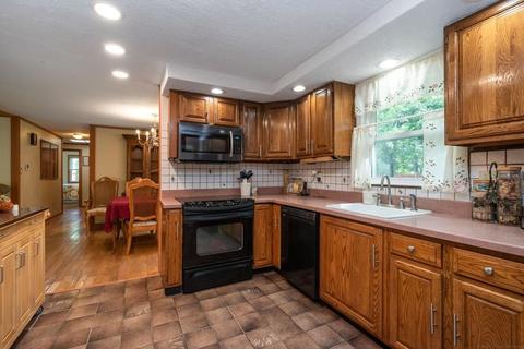 3 Reo Rd, Maynard, MA 01754 photo 7