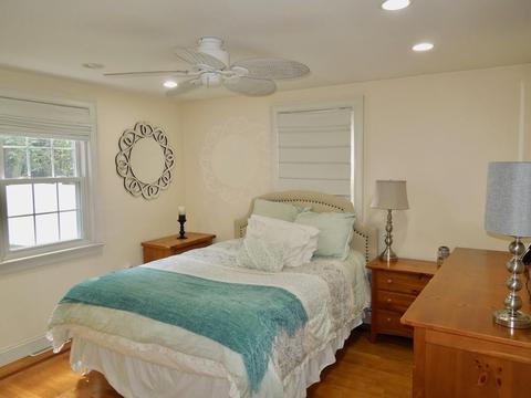 352 Webster St, Hanover, MA 02339 photo 13