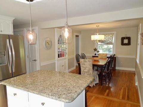 352 Webster St, Hanover, MA 02339 photo 8