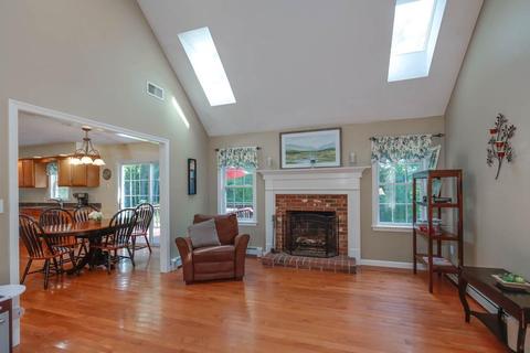 86 Cedar St, Sturbridge, MA 01566 photo 14