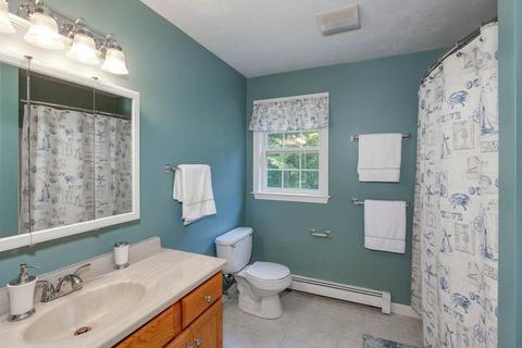 86 Cedar St, Sturbridge, MA 01566 photo 27