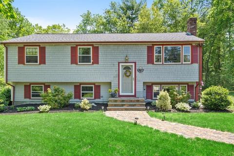 55 Cedarcrest Rd, Hanover, MA 02339 photo 1