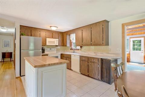 55 Cedarcrest Rd, Hanover, MA 02339 photo 4