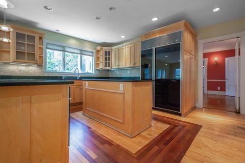34 School St, Dedham, MA 02026 photo 5