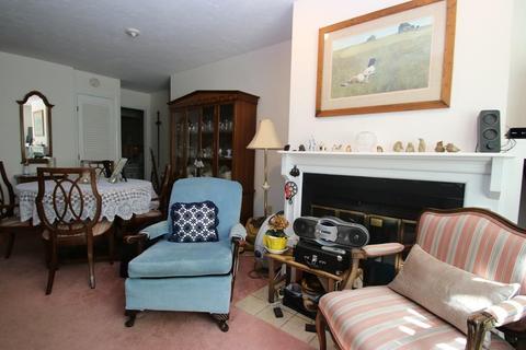 131 Forest St #E8, Saugus, MA 01906 photo 12