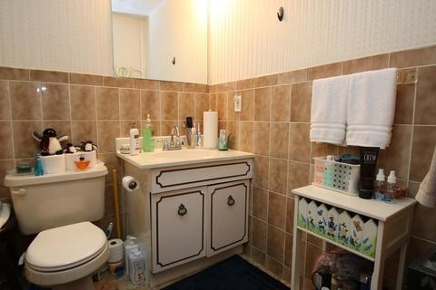 131 Forest St #E8, Saugus, MA 01906 photo 14