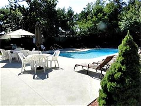 131 Forest St #E8, Saugus, MA 01906 photo 24