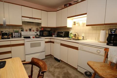 131 Forest St #E8, Saugus, MA 01906 photo 6