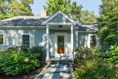33 Finway, Mashpee, MA 02649 photo 1