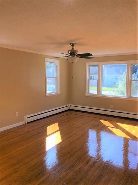 52 Gatewood Rd, Springfield, MA 01119 photo 6