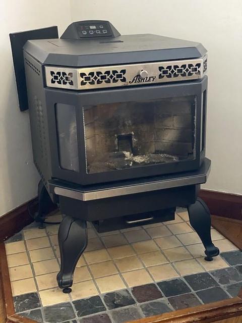 103 Chicago St, Fall River, MA 02721 photo 39