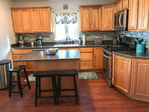 103 Chicago St, Fall River, MA 02721 photo 5