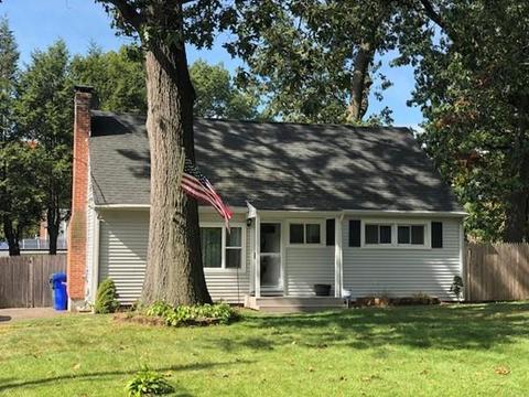 30 Bacon Rd, Springfield, MA 01119 photo 2