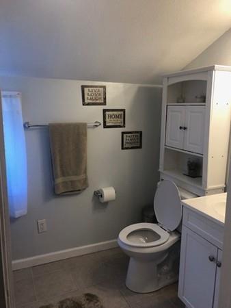 30 Bacon Rd, Springfield, MA 01119 photo 20