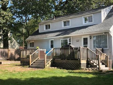 30 Bacon Rd, Springfield, MA 01119 photo 3
