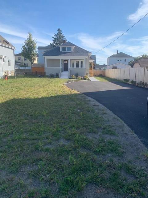 347 Peckham St, Fall River, MA 02721 photo 2