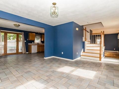 2 Crestview Ter, Gloucester, MA 01930 photo 4