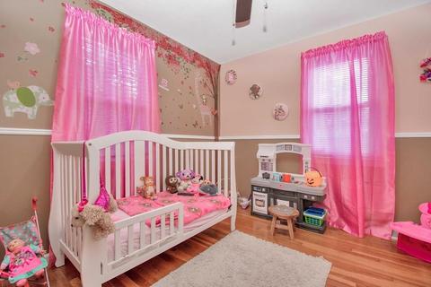 90 Leatherleaf Dr, Springfield, MA 01109 photo 13