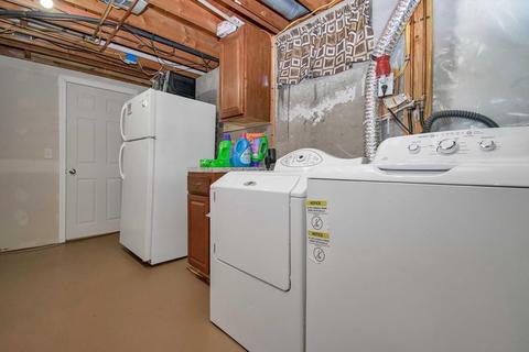 90 Leatherleaf Dr, Springfield, MA 01109 photo 19