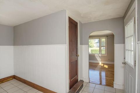 313 Orswell St, Fall River, MA 02724 photo 31