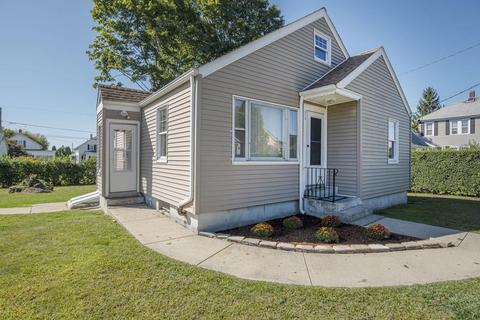 313 Orswell St, Fall River, MA 02724 photo 1