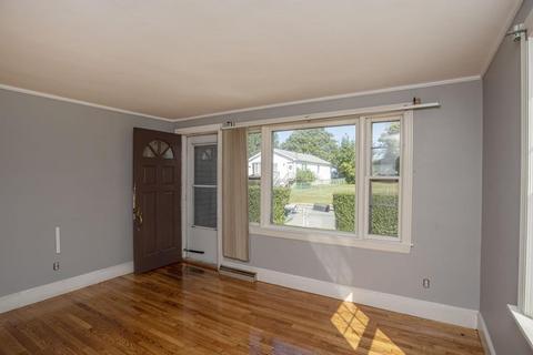 313 Orswell St, Fall River, MA 02724 photo 13