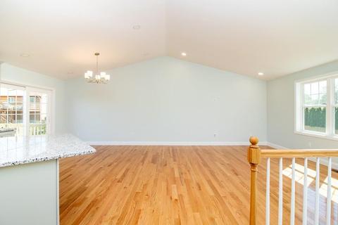 10 Stone St, Fall River, MA 02723 photo 23