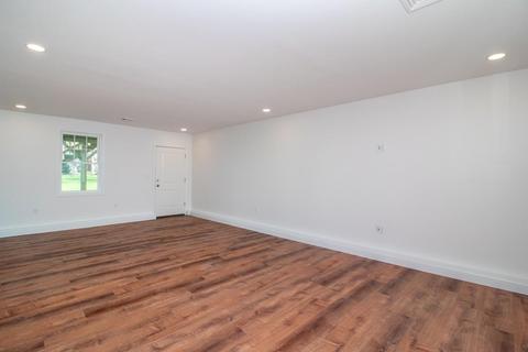 10 Stone St, Fall River, MA 02723 photo 31