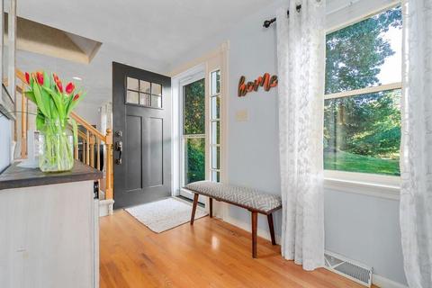 14 True Ln, Georgetown, MA 01833 photo 4