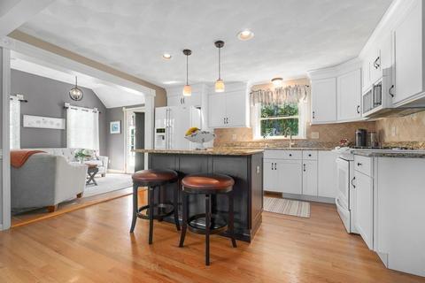 14 True Ln, Georgetown, MA 01833 photo 13