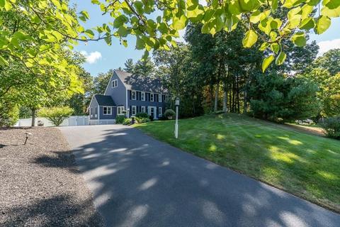 14 True Ln, Georgetown, MA 01833 photo 2