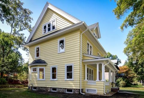 107 Beeching St, Worcester, MA 01602 photo 3