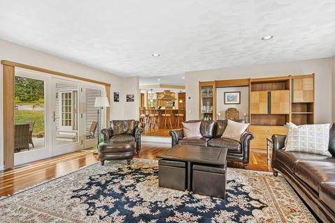 33 Blacksmith Way, Saugus, MA 01906 photo 25