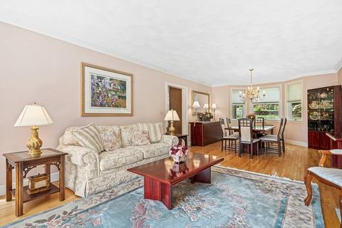 33 Blacksmith Way, Saugus, MA 01906 photo 6