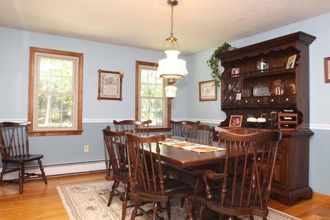 28 Mcguire Rd, Sutton, MA 01590 photo 8