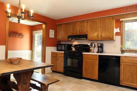 28 Mcguire Rd, Sutton, MA 01590 photo 11