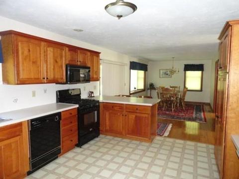 149 S Row Rd, Townsend, MA 01469 photo 6
