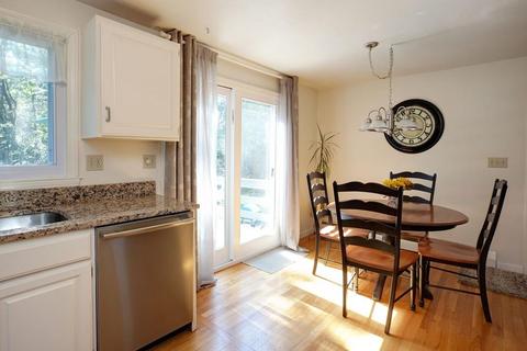14 Heron Cir, Mashpee, MA 02649 photo 11