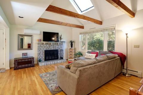 14 Heron Cir, Mashpee, MA 02649 photo 5