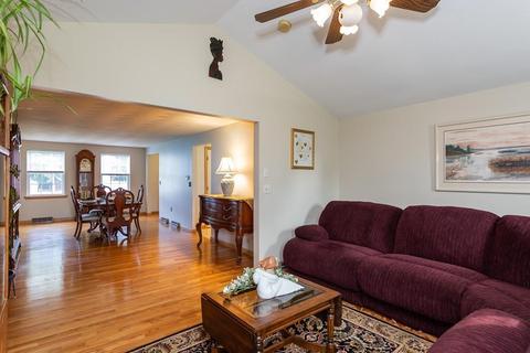 59 Pheasant Dr, Springfield, MA 01119 photo 12