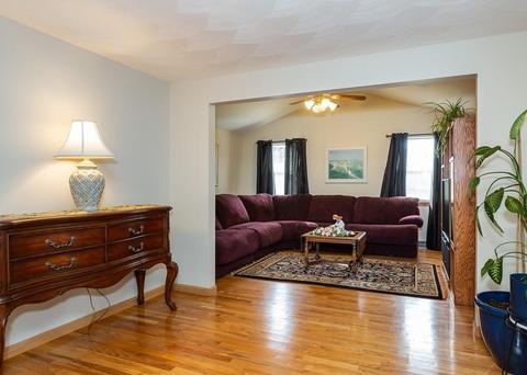 59 Pheasant Dr, Springfield, MA 01119 photo 9