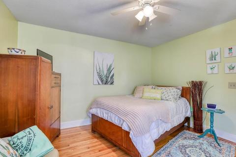 26 Mandalay Rd, Springfield, MA 01118 photo 22