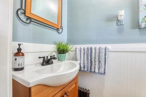 26 Mandalay Rd, Springfield, MA 01118 photo 16