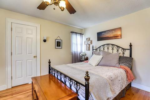 26 Mandalay Rd, Springfield, MA 01118 photo 19