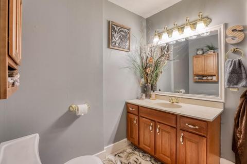 26 Mandalay Rd, Springfield, MA 01118 photo 13